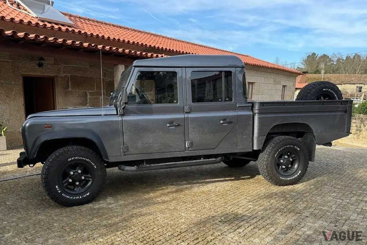 米国オークションに登場した1999年型ランドローバー「ディフェンダー 130Tdi」ピックアップ