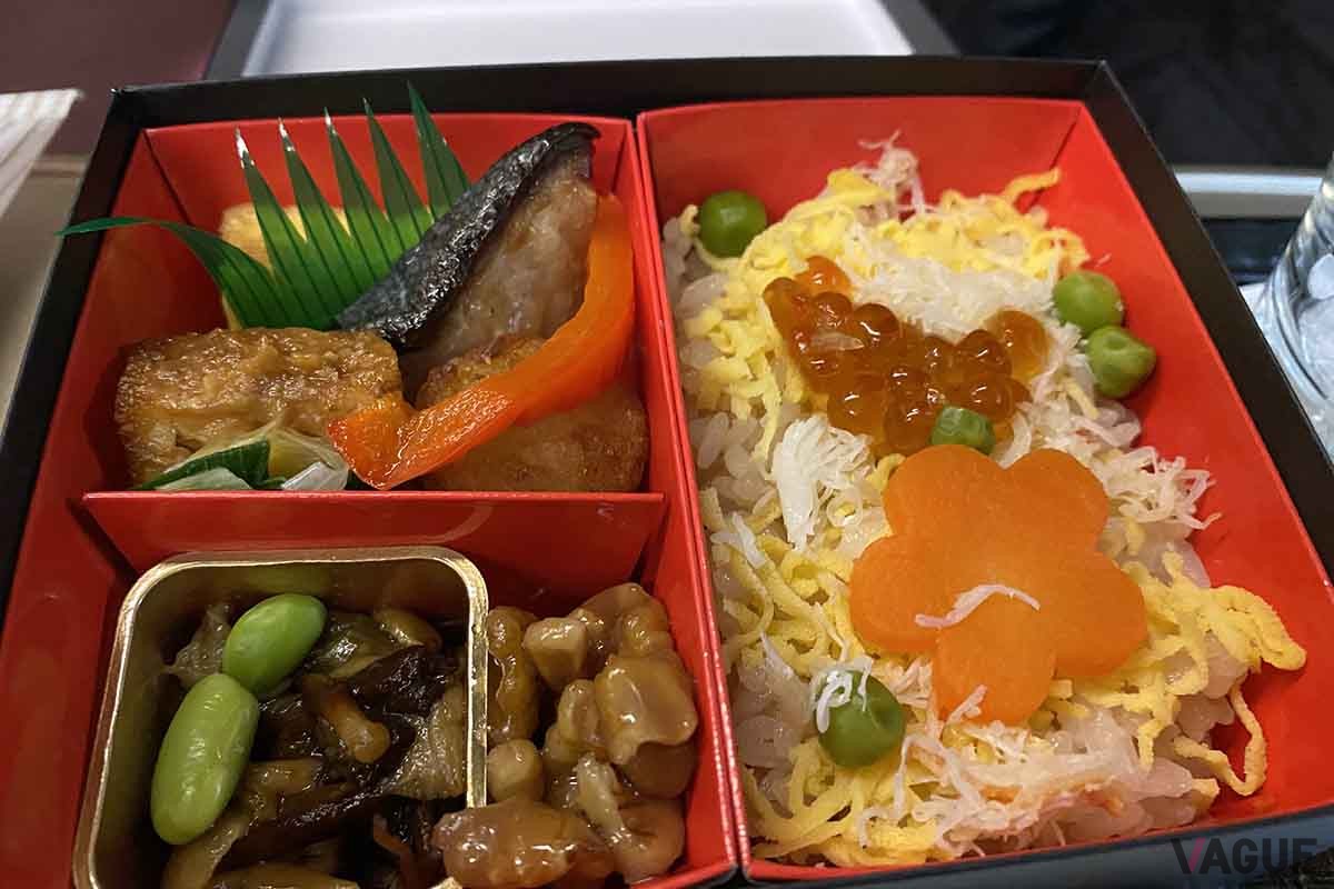 「グランクラス（飲料・軽食あり）」で提供される軽食