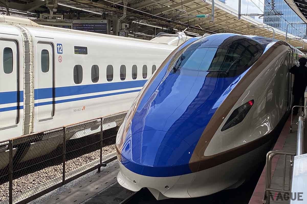 上越新幹線、北陸新幹線では12号車（下り列車先頭車両）に設定されるグランクラス