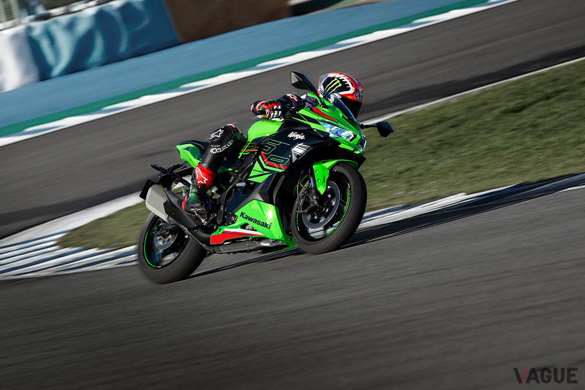 カワサキ「ニンジャZX-25R SE」 KRT EDITION