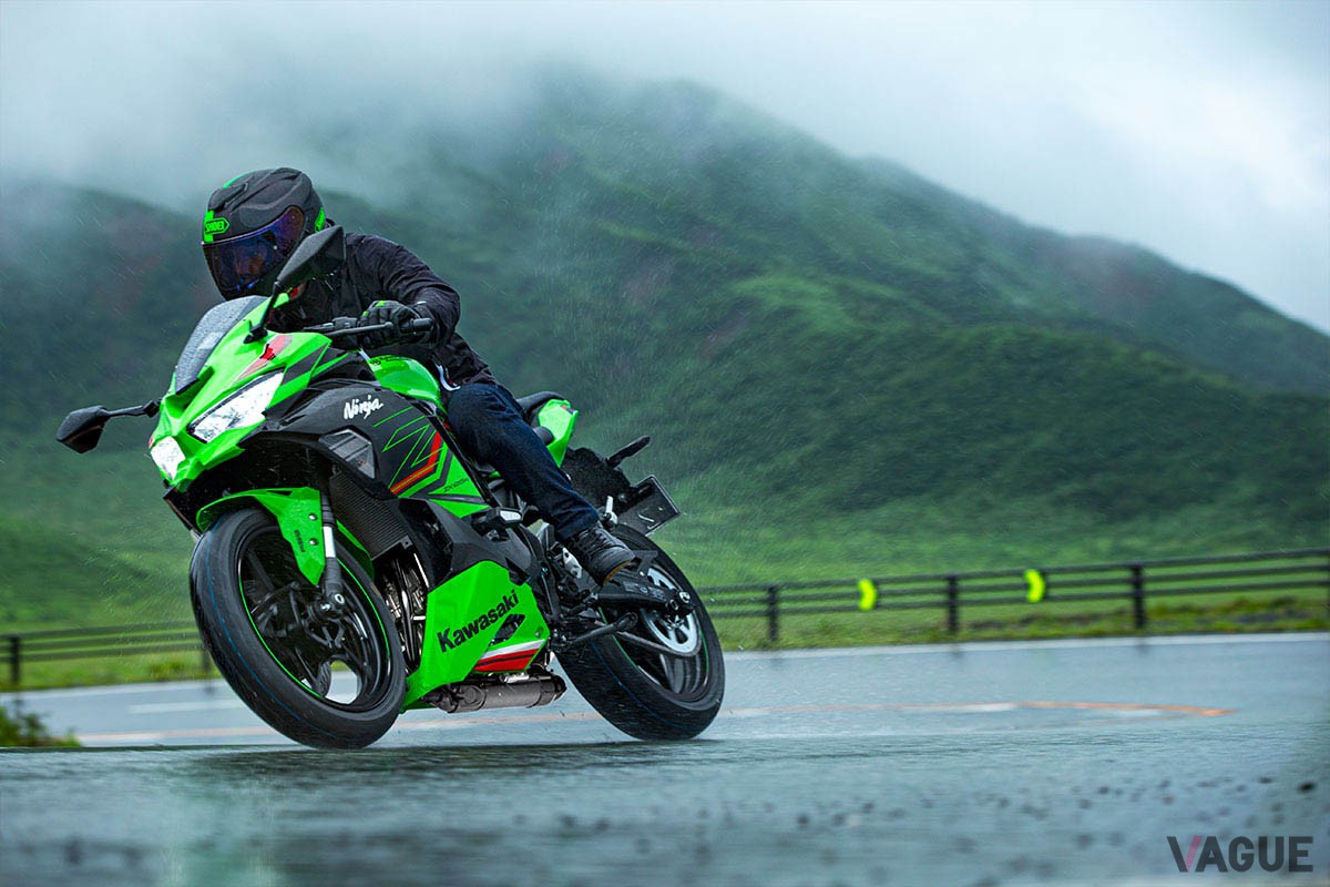 カワサキ「ニンジャZX-25R SE」 KRT EDITION
