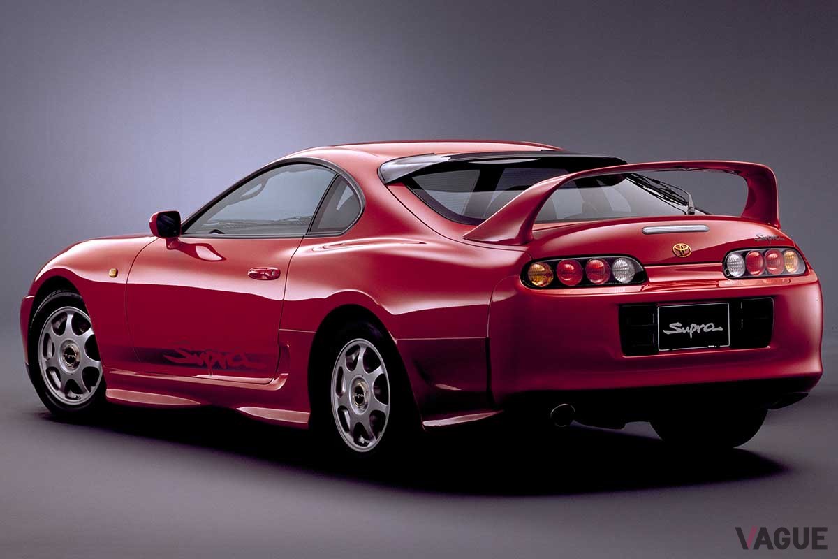 1993年5月に登場したトヨタA80型「スープラ」