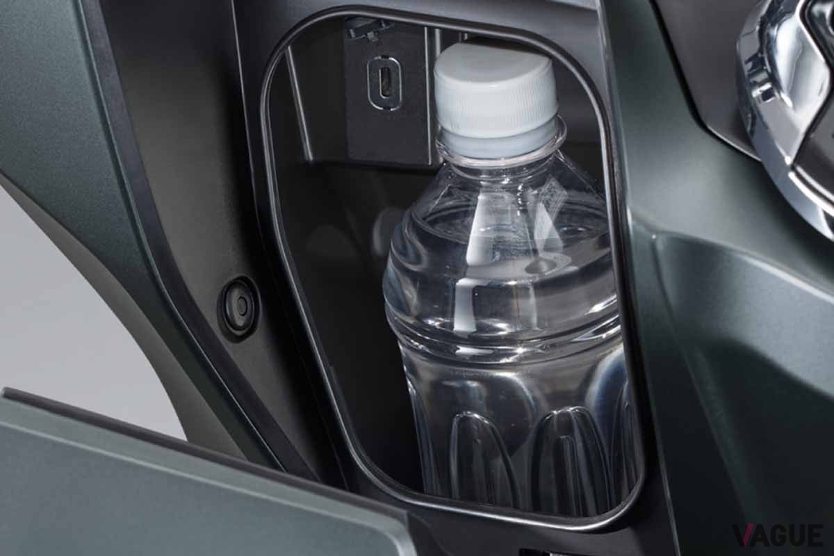 ホンダ「PCX」。160ccの「PCX160」もラインナップする