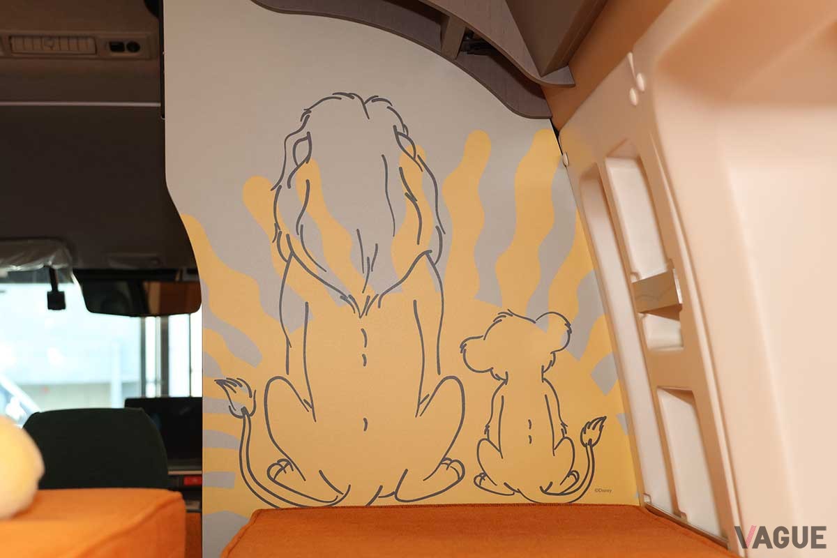 ディズニーとコラボしたトイファクトリーのキャンピングカー「BALEIA ＜LION KING＞ EDITION」
