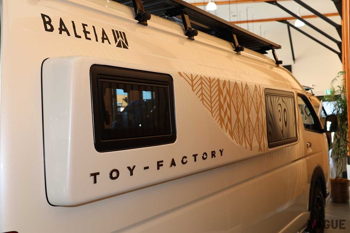 ディズニーとコラボしたトイファクトリーのキャンピングカー「BALEIA ＜LION KING＞ EDITION」