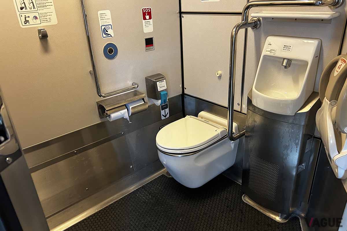 臨時特急まほろば号の車内