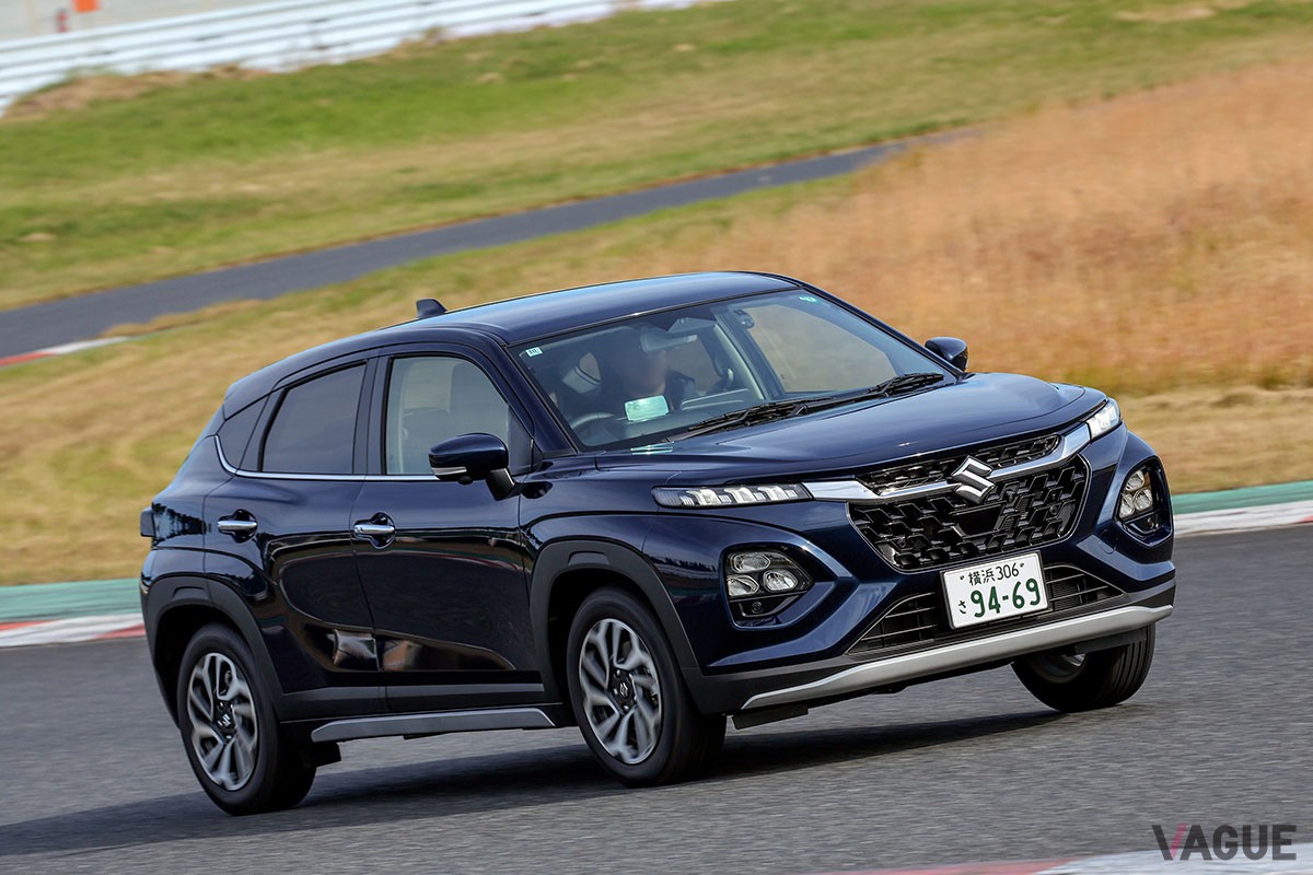 「10ベストカー」に選出されたスズキ「フロンクス」