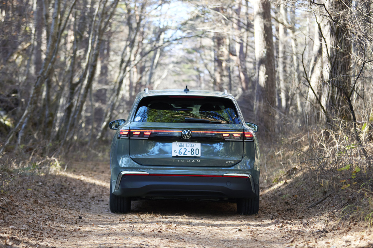 ボディサイズは全長4545mm、全幅1840mm、全高1655mm