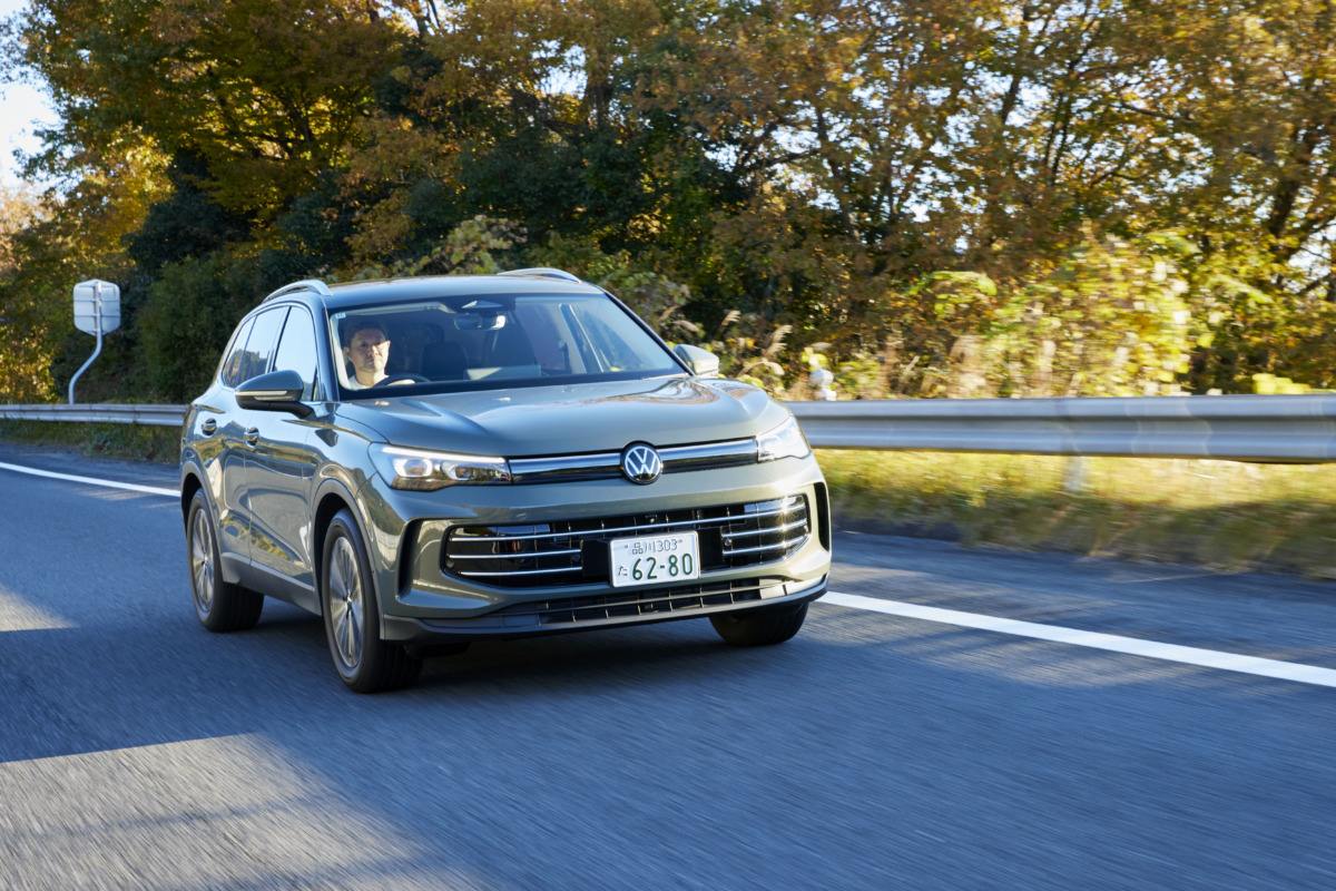 トルクフルなパワーユニットで高速道路での走行もスムーズ
