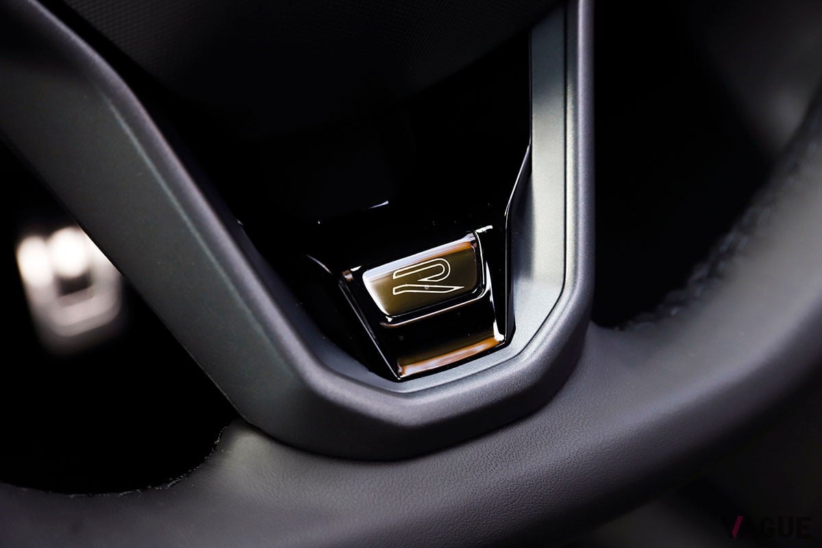 VW新型「パサート」