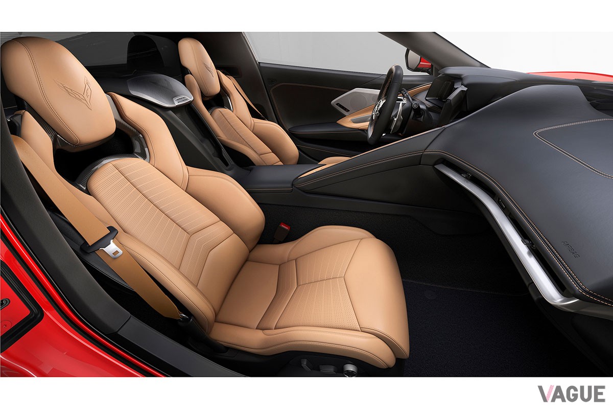 シボレー新型「コルベット」の「2LTクーペ」