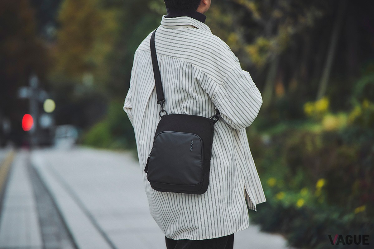 インケース「A.R.C.」コレクションの新作「A.R.C. Crossbody Bag」