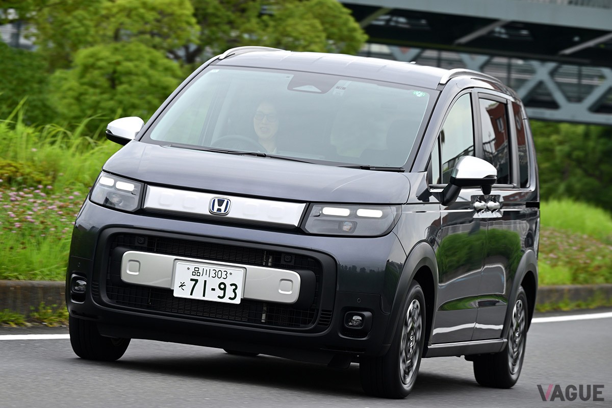 「2024-2025日本カー・オブ・ザ・イヤー」に選出されたホンダ「フリード」