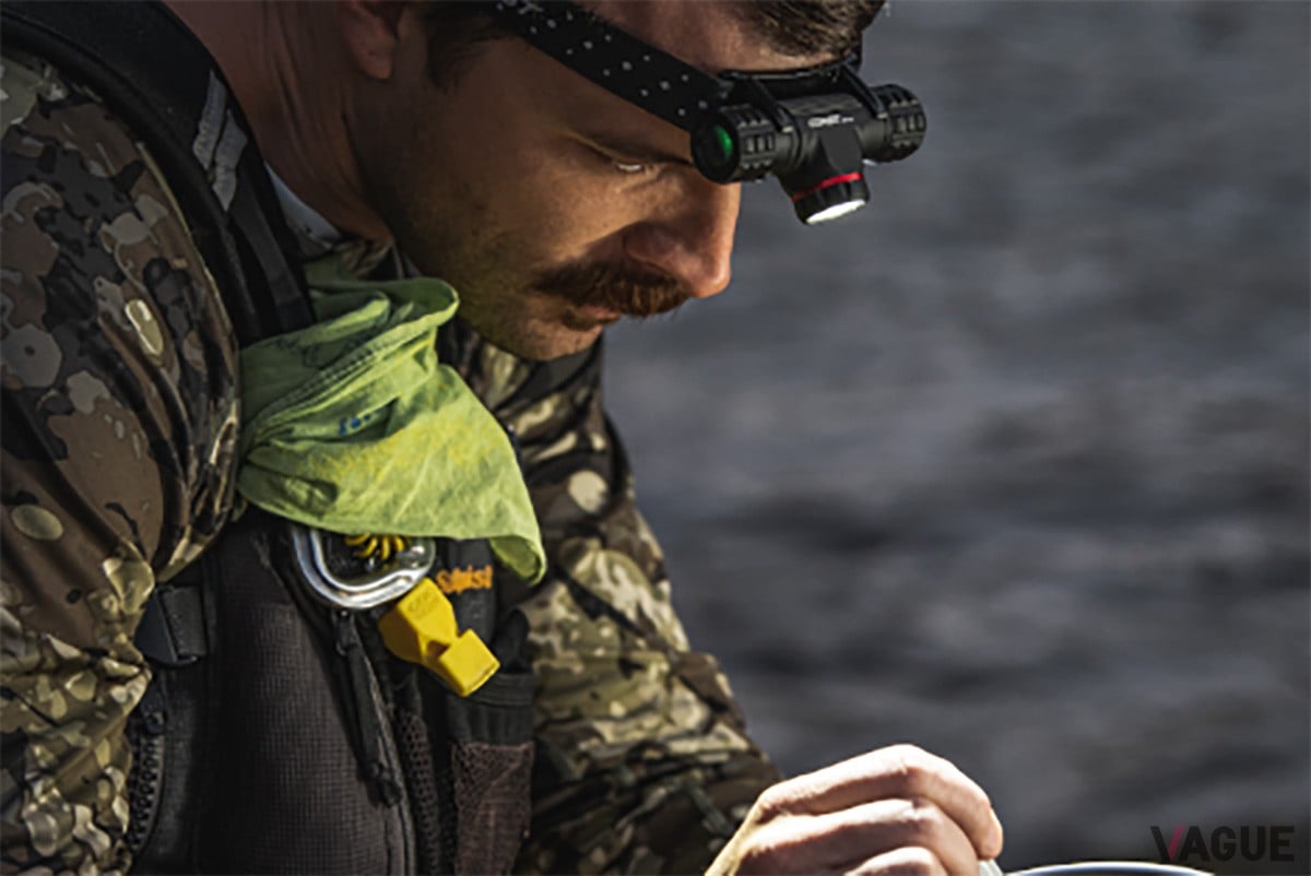 手持ちやマグネットで金属面に付けても使用可能と幅広く活躍