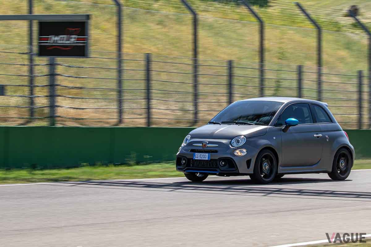 「アバルトF595C」のベース車、アバルトF595