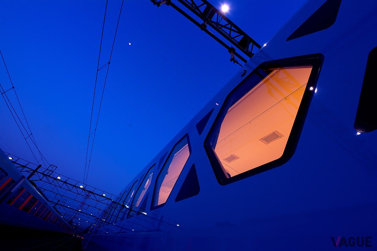 「スペーシアX」：外観