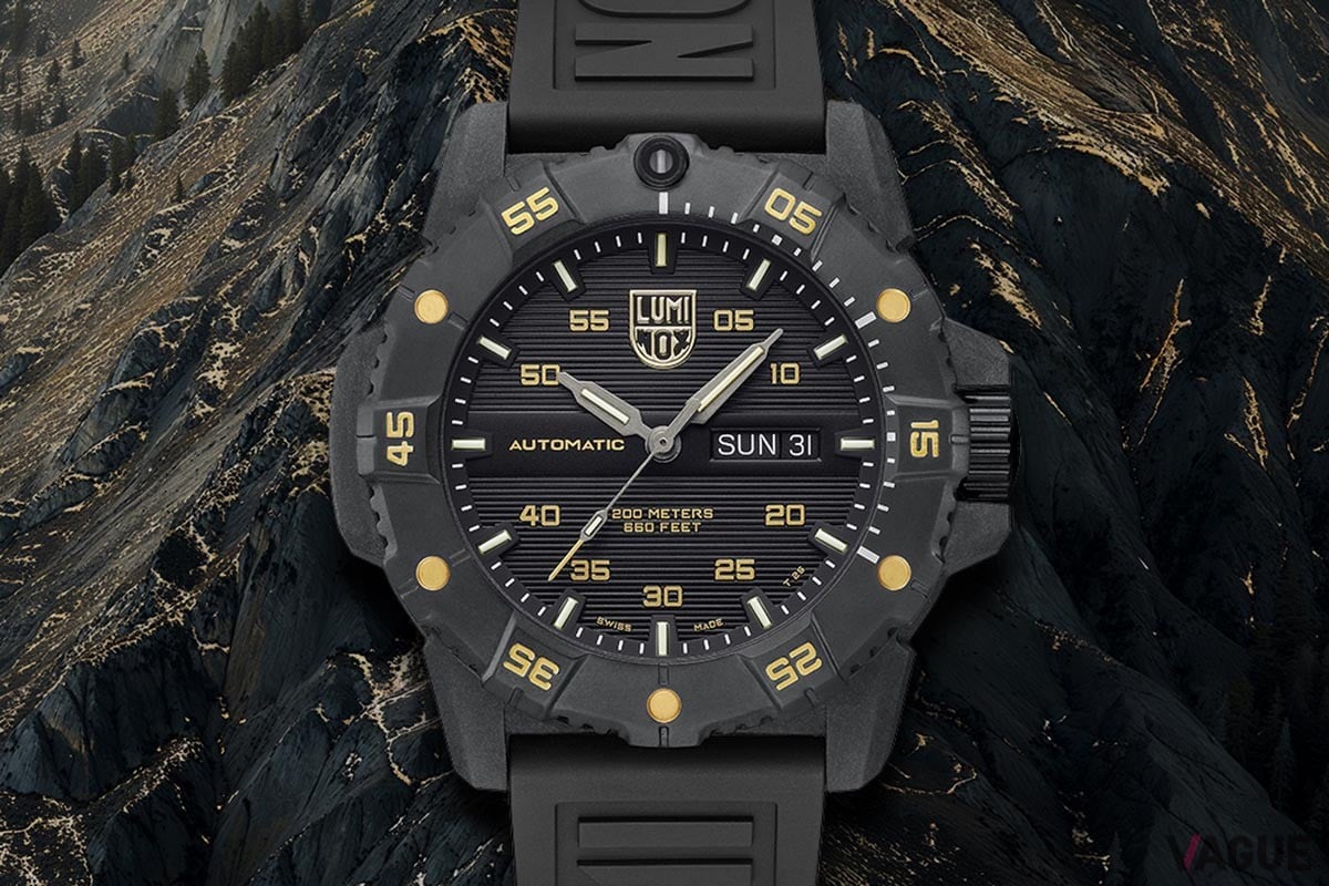 軽量・堅牢なカーボン素材のミリタリーウォッチ！ 高級感と機械式の