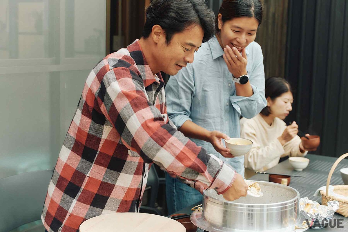 かまど体験の様子