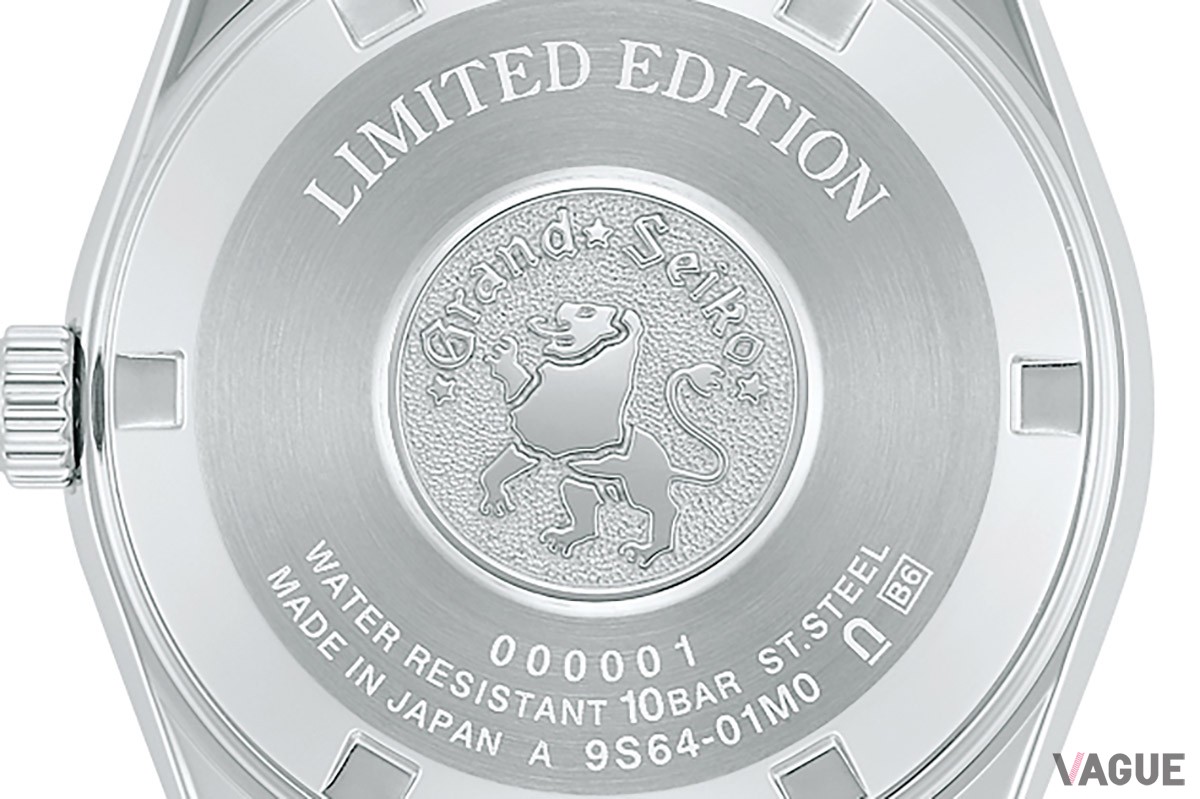 裏蓋にはお馴染みの獅子の紋章とともに“LIMITED EDITION”の文字も