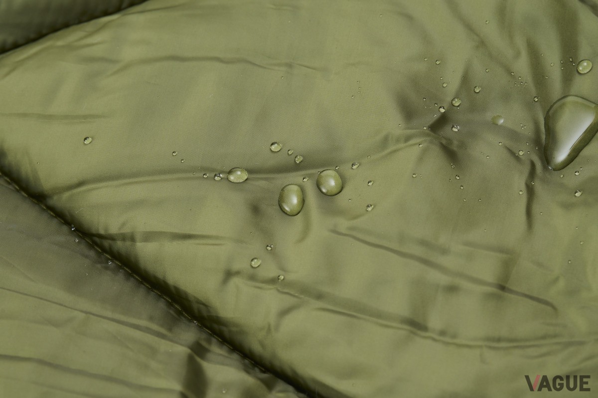 汚れに強い撥水仕様