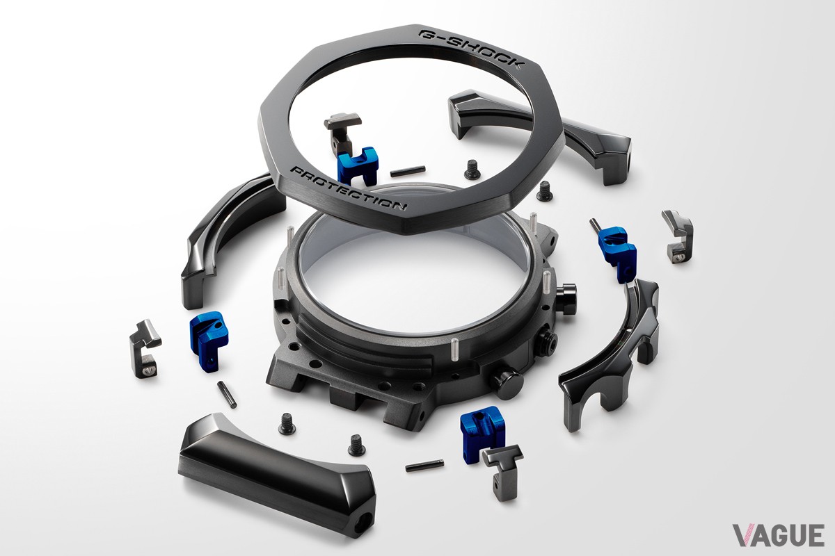 一体成形されるベゼルを27のパーツに細分化することで、複雑造形の隅々まで高品位な研磨処理を可能に