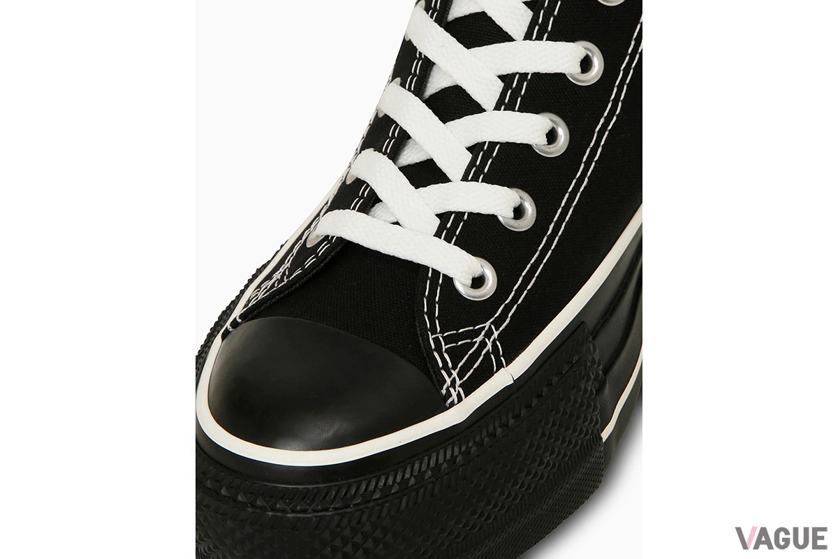 厚底ソールを搭載したコンバースのハイカットモデル「ALL STAR（R） LIFTED OVERTAPE ST HI」
