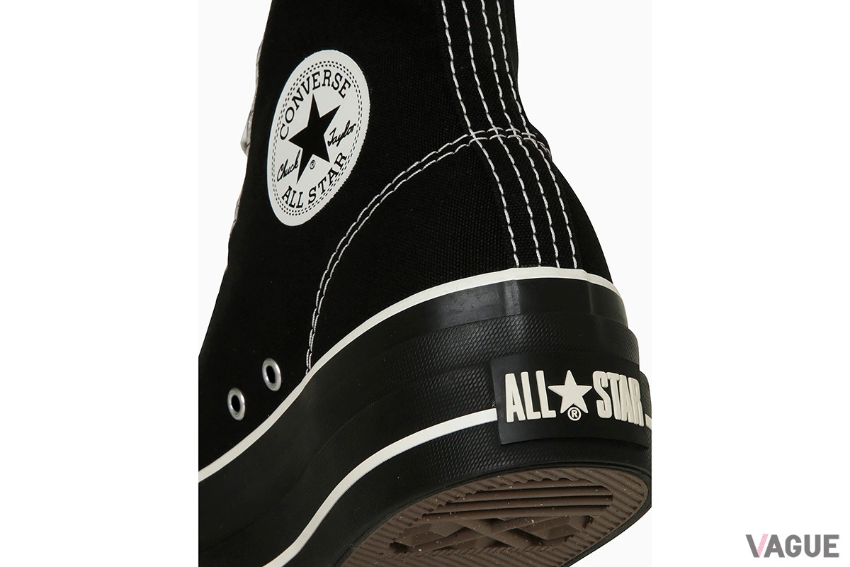 厚底ソールを搭載したコンバースのハイカットモデル「ALL STAR（R） LIFTED OVERTAPE ST HI」