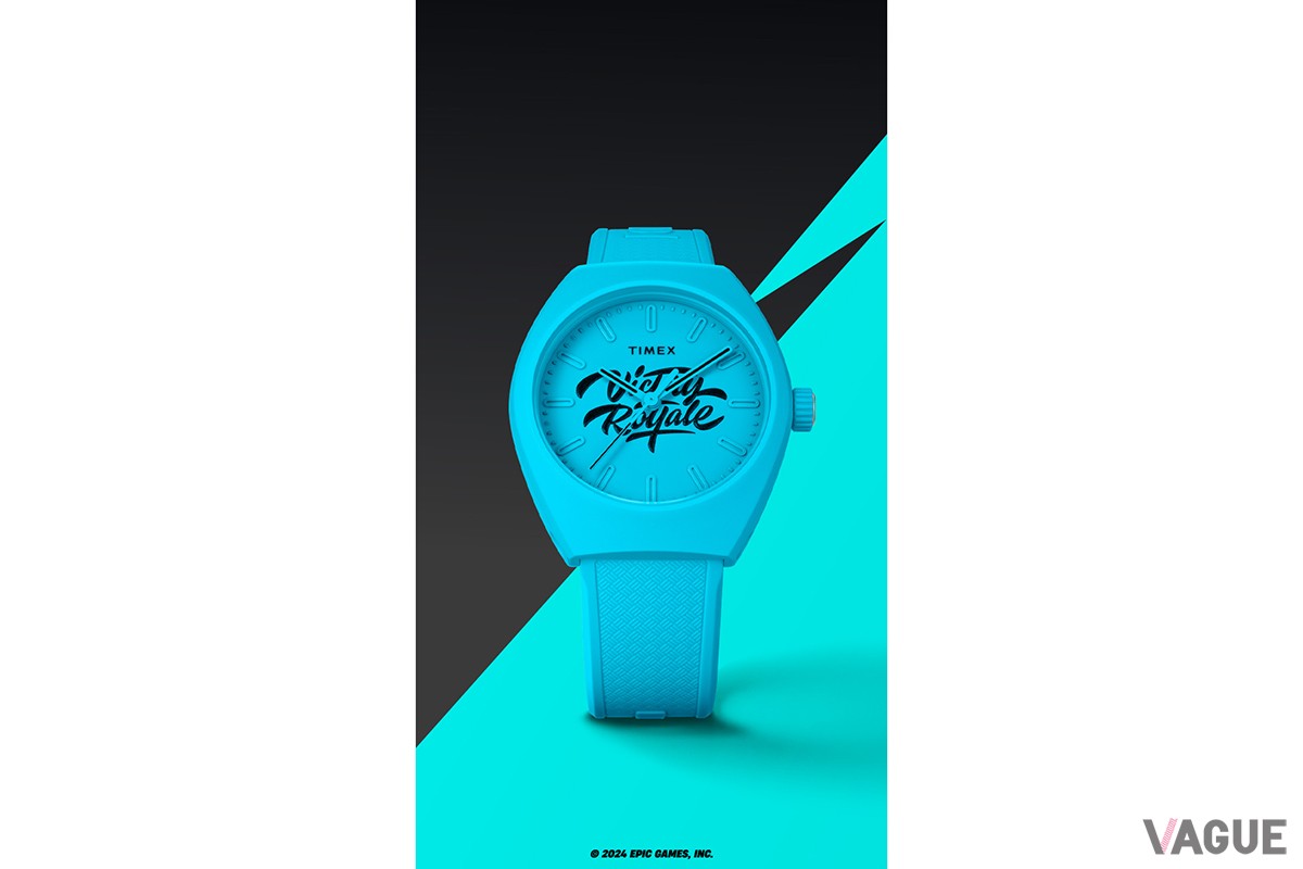 “victory royale”の文字を大胆にあしらった「TIMEX X FORTNITE：URBAN POP ブルー」。シンプルながらも目を惹く大人っぽいデザイン
