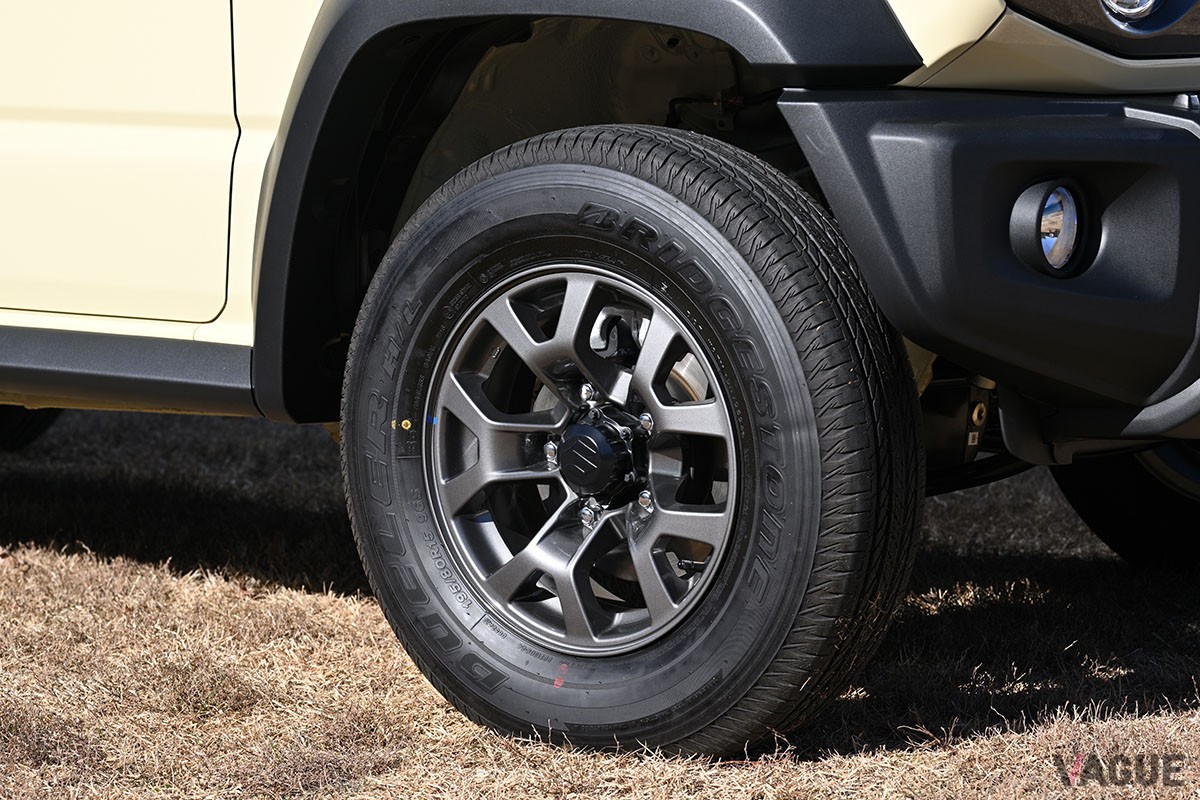 スズキ新型「ジムニーノマド」