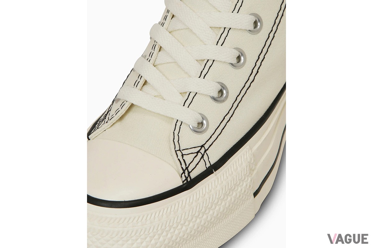 厚底ソールを搭載したコンバースのハイカットモデル「ALL STAR（R） LIFTED OVERTAPE ST HI」