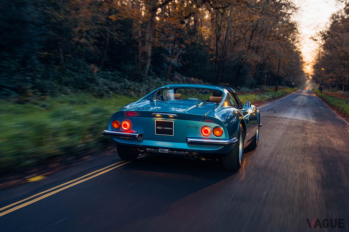 オークションに登場した1973年式フェラーリ「ディーノ246GTS byスカリエッティ」Alex Penfold(c)Courtesy of RM Sotheby's