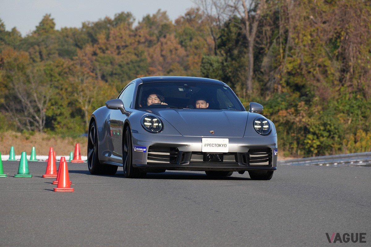 ポルシェ新型「911カレラ」