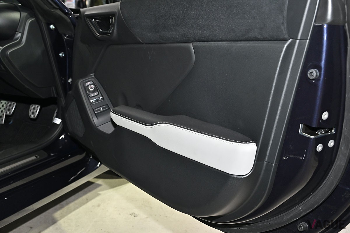 スバル「BRZ STIスポーツ パープルエディション」