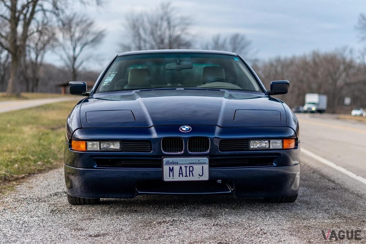 オークションに出品されたBMW「850i」。元NBA選手 マイケル・ジョーダン氏の愛車だった