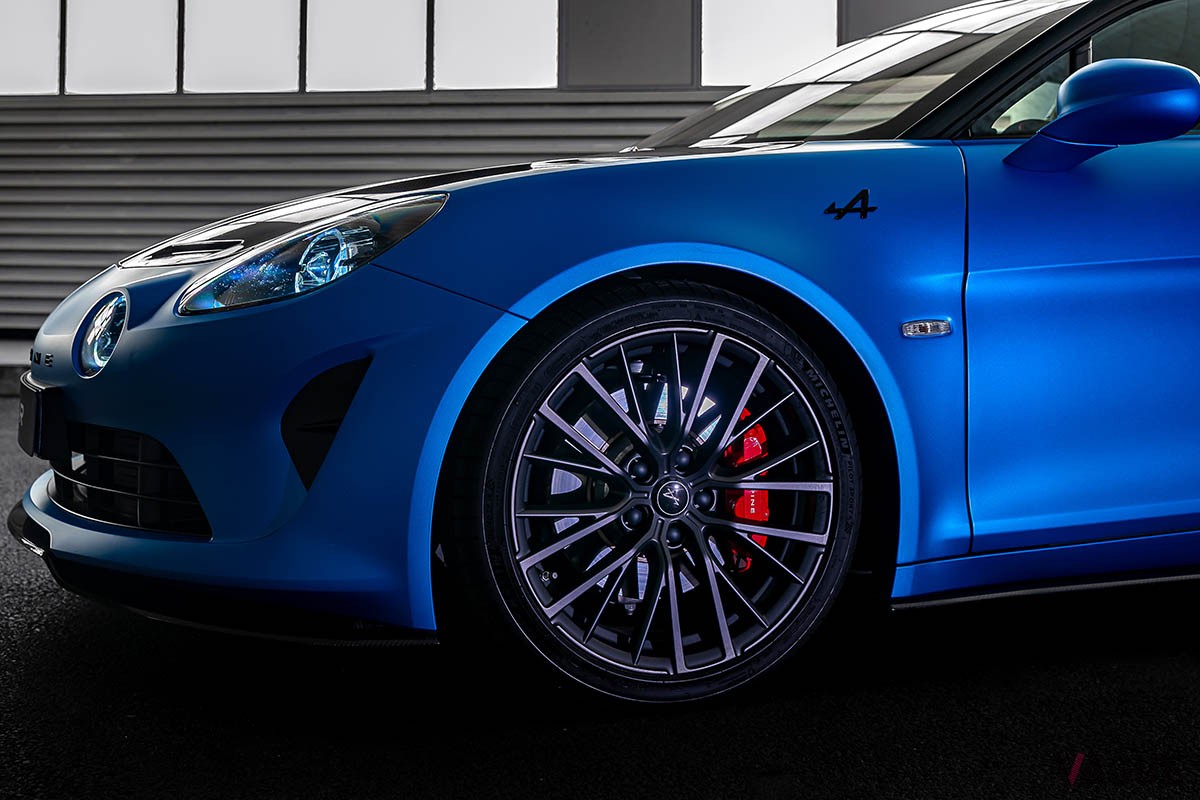 アルピーヌ「A110R」の新グレード「A110Rチュリニ」