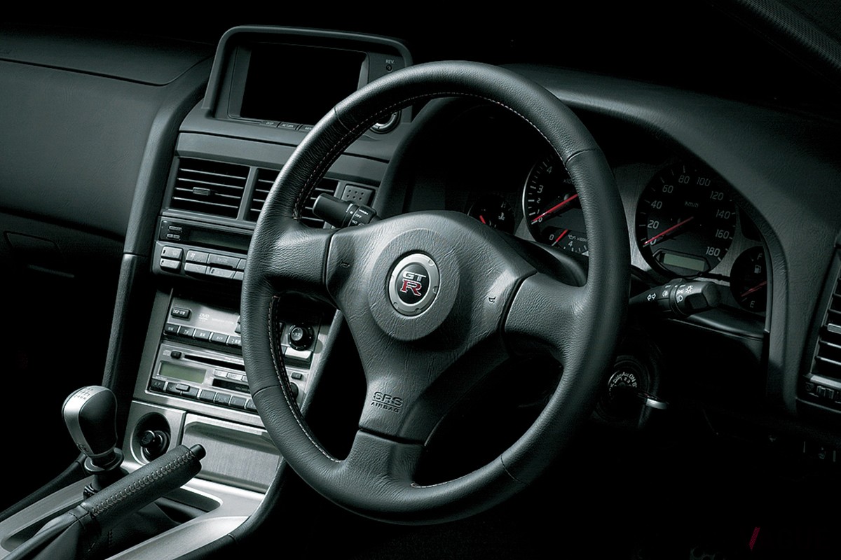 日産「スカイラインGT-R（BNR34型）」のインテリア