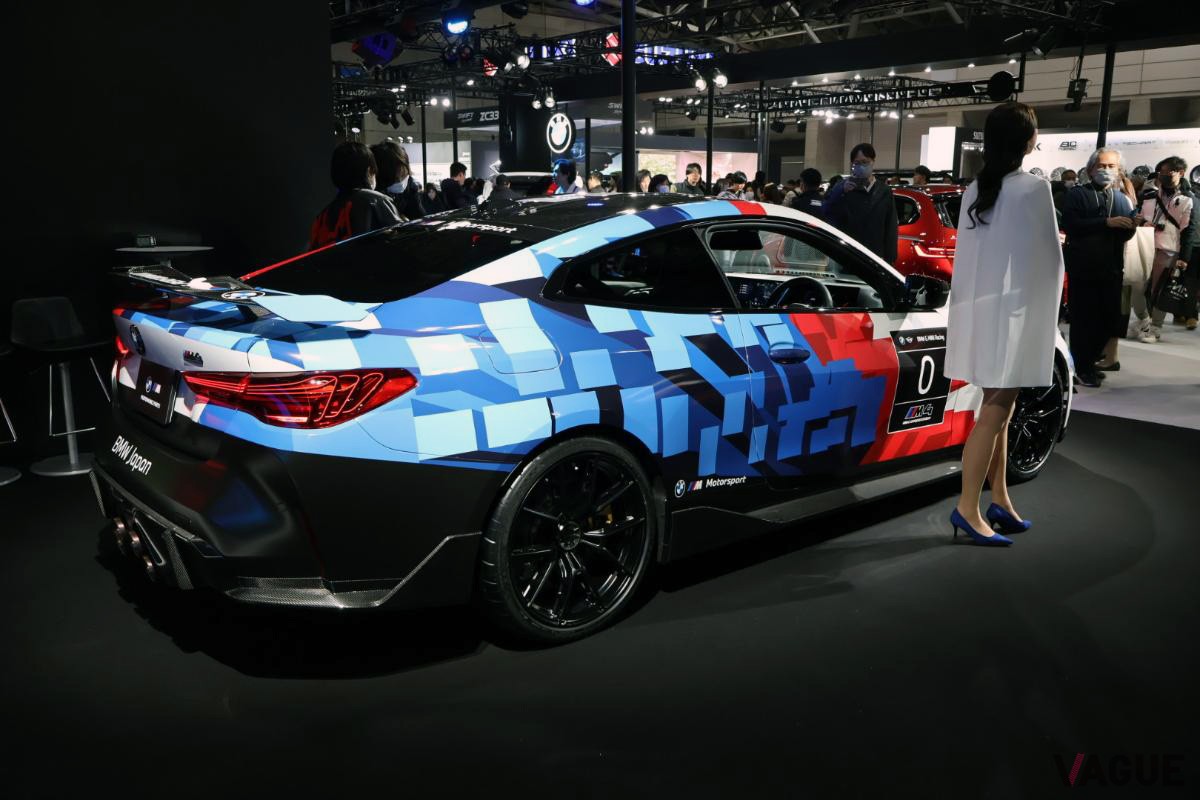 Mパフォーマンスパーツを装着したBMW新型「M4コンペティション M xDrive」