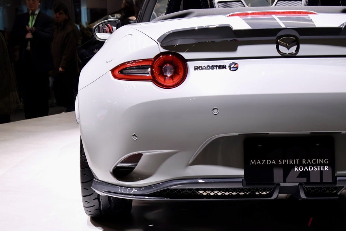 「マツダスピリットレーシング・ロードスター 12R」