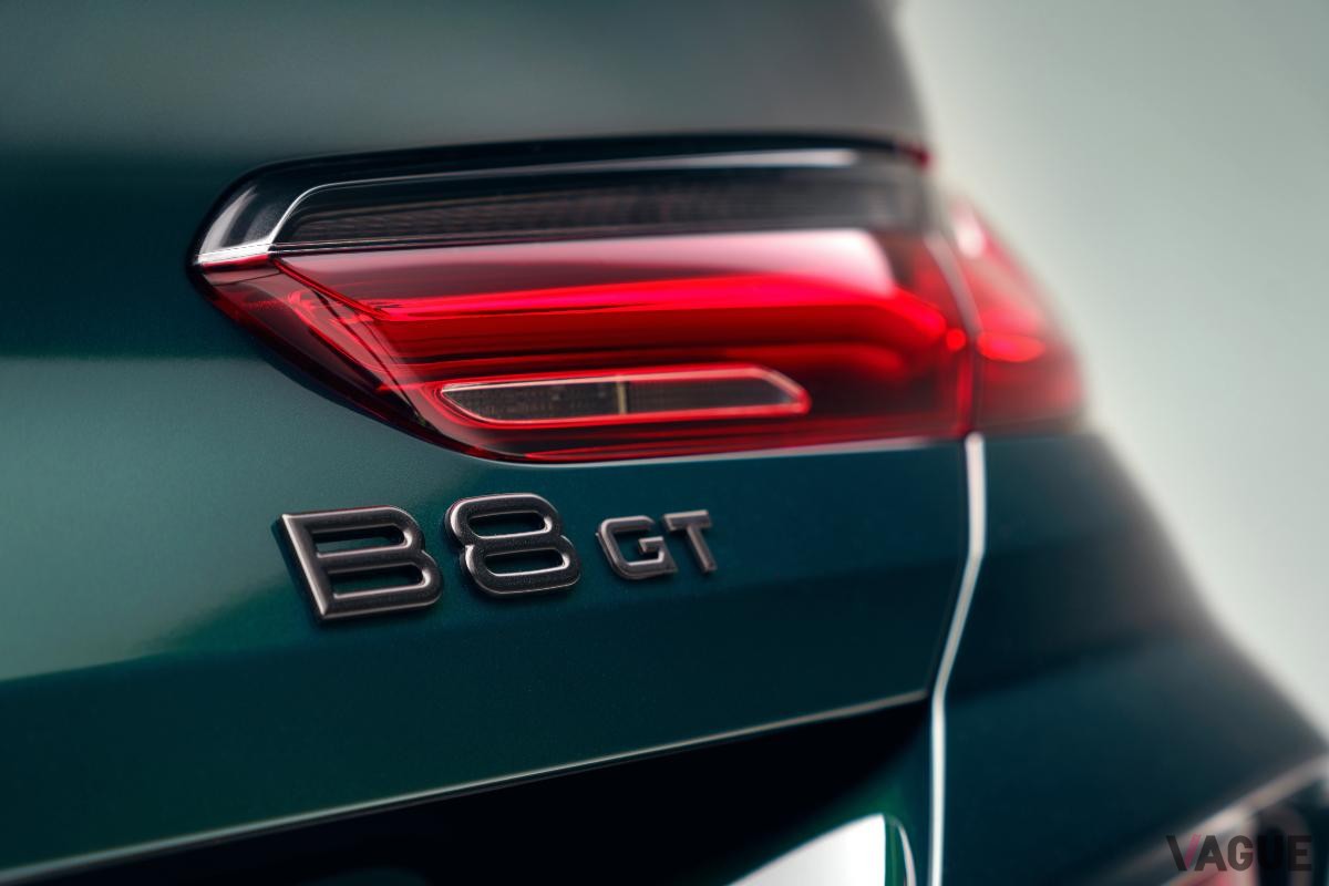 日本国内では30台のみ販売される流麗かつ超高性能4ドアクーペ、BMWアルピナ「B8 GTグランクーペ」