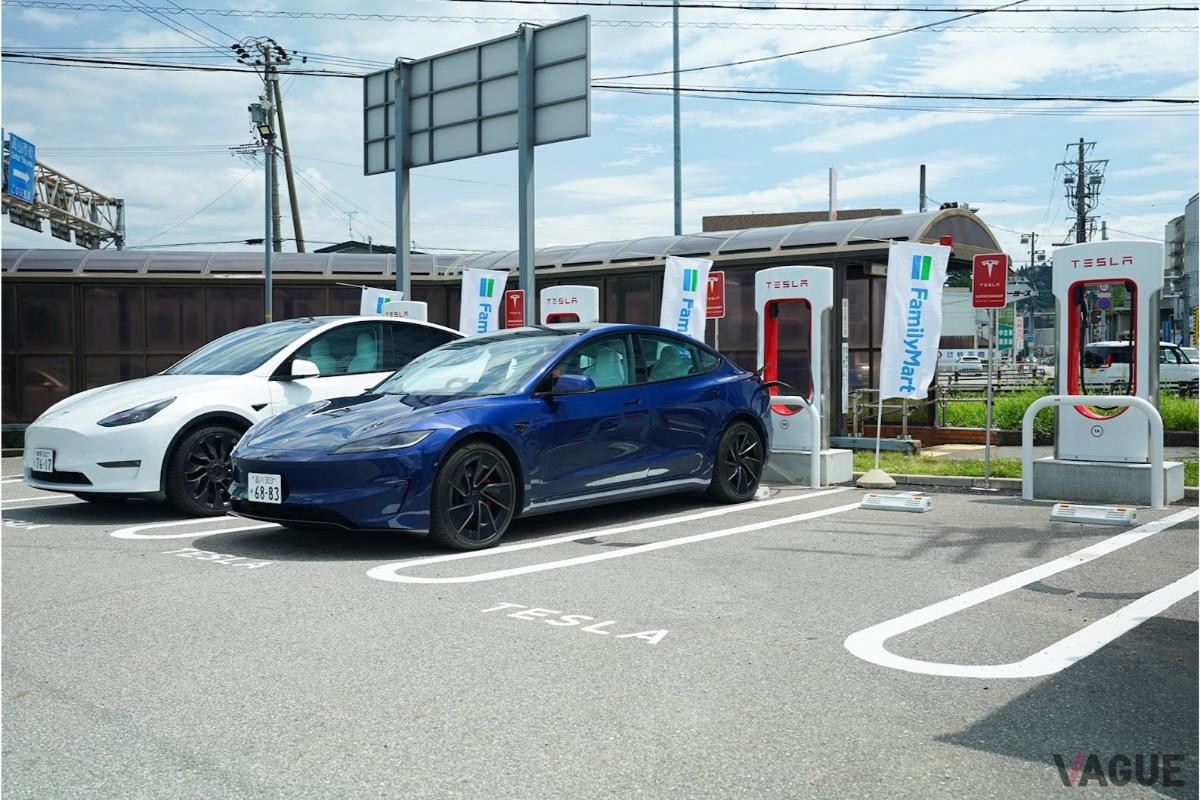 納車後5年間無料でテスラ・スーパーチャージャーを使用できる特典を用意