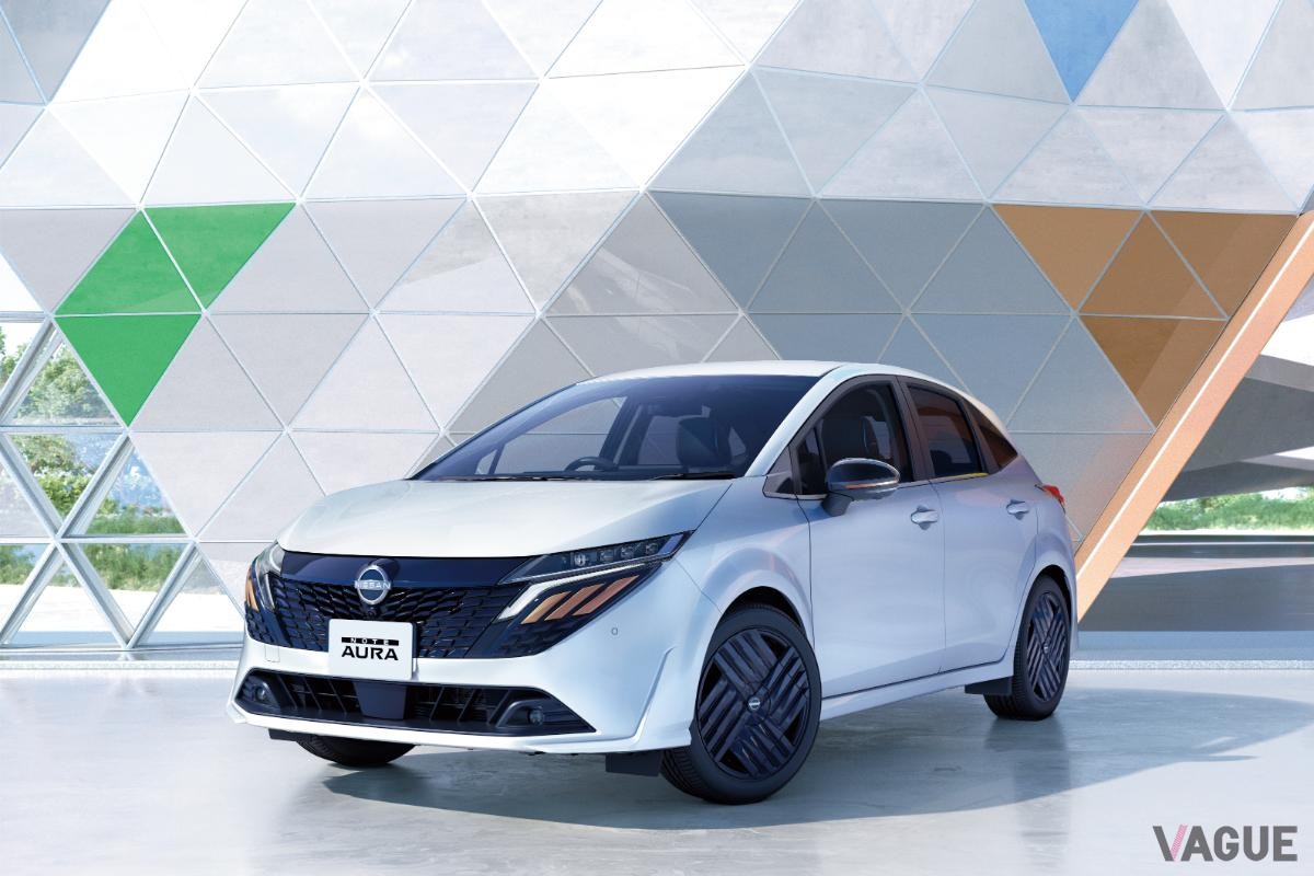 日産「ノート・オーラ」