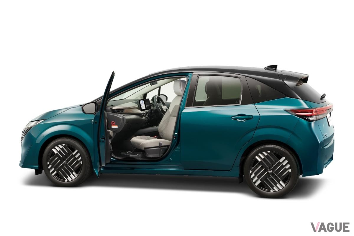 日産「ノート・オーラ」