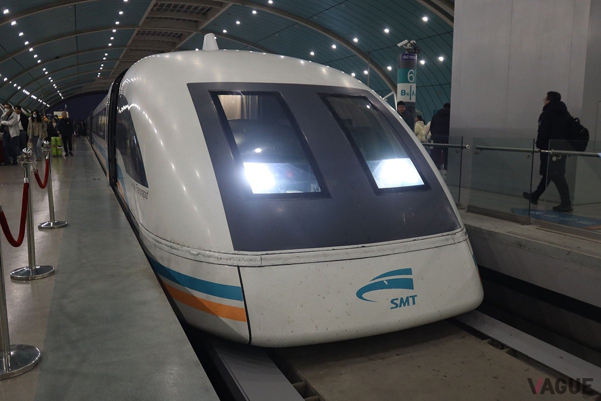 上海浦東国際空港と市街地をつなぐリニアモーターカーが「上海トランスラピッド」だ