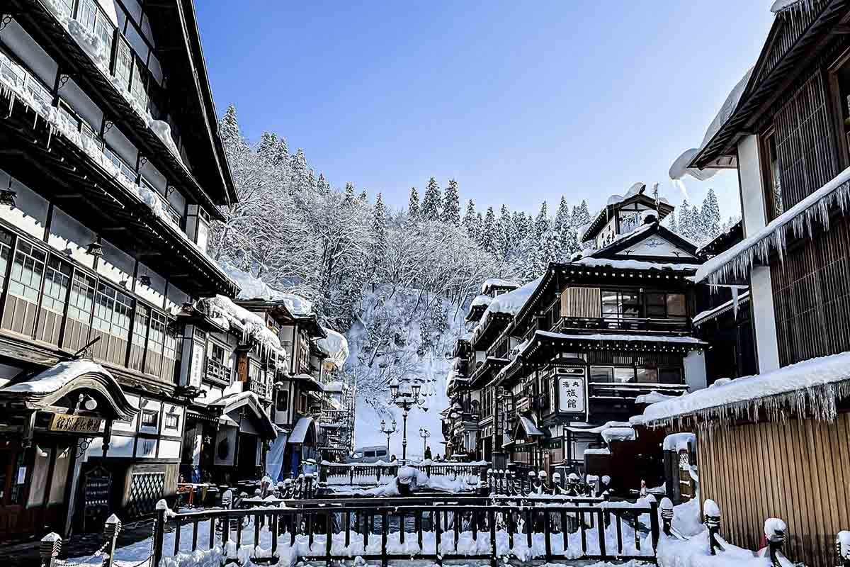 銀山温泉