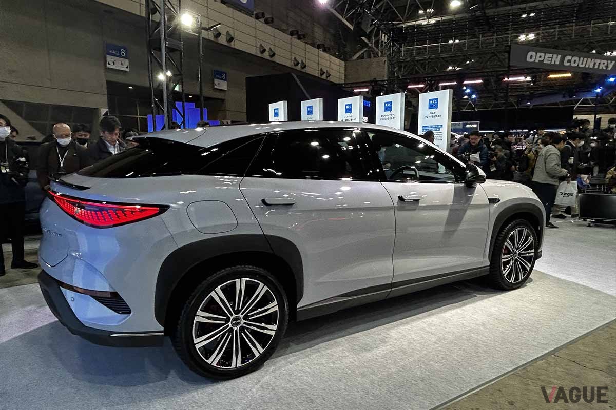 東京オートサロン2025でお披露目されたBYD新型「シーライオン」。2025年春ごろに日本に導入される予定だ