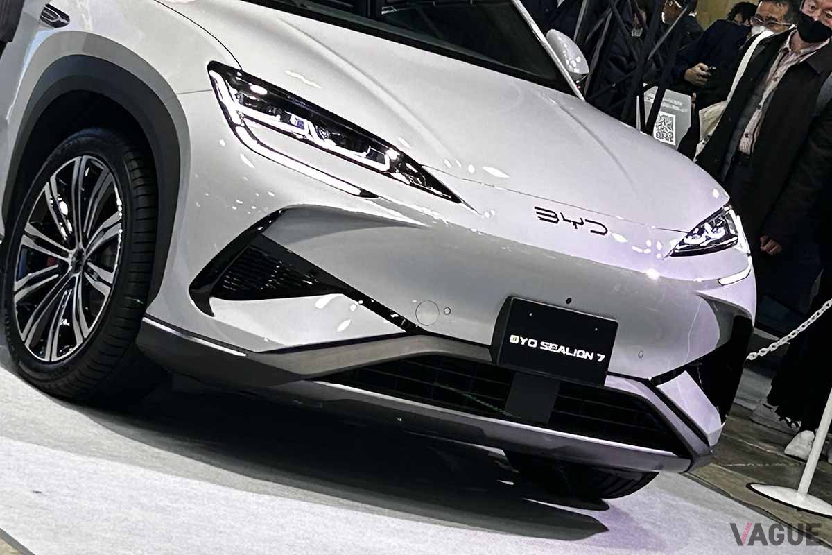 東京オートサロン2025でお披露目されたBYD新型「シーライオン」。2025年春ごろに日本に導入される予定だ