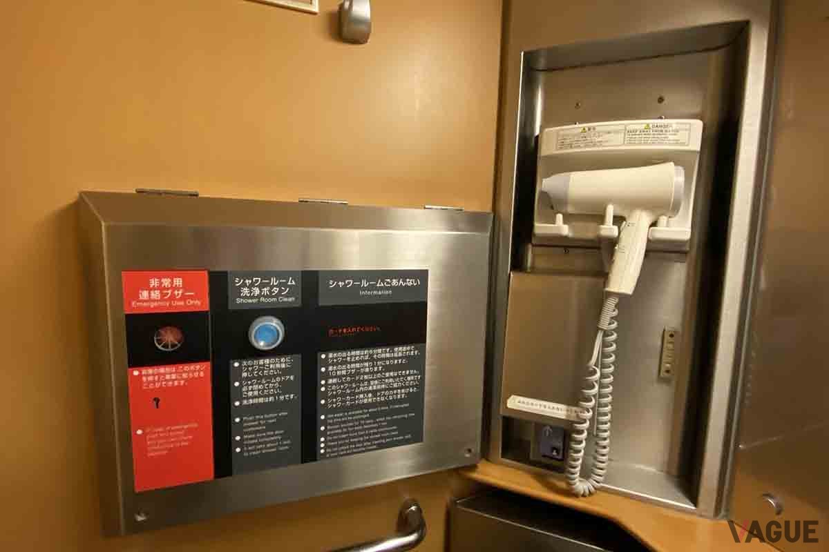 サンライズ瀬戸／出雲のシャワールーム