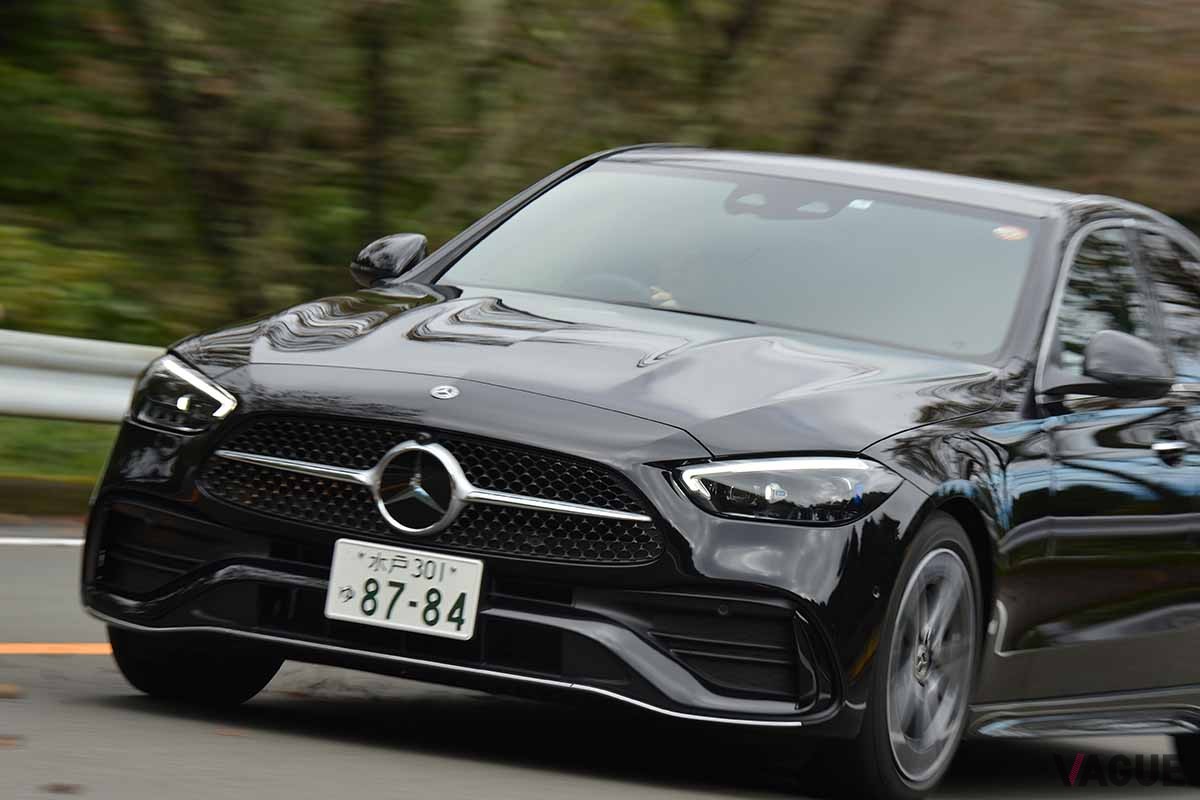メルセデス・ベンツ現行型「Cクラス」。メルセデスといえばFR、という人にも人気のモデルだ