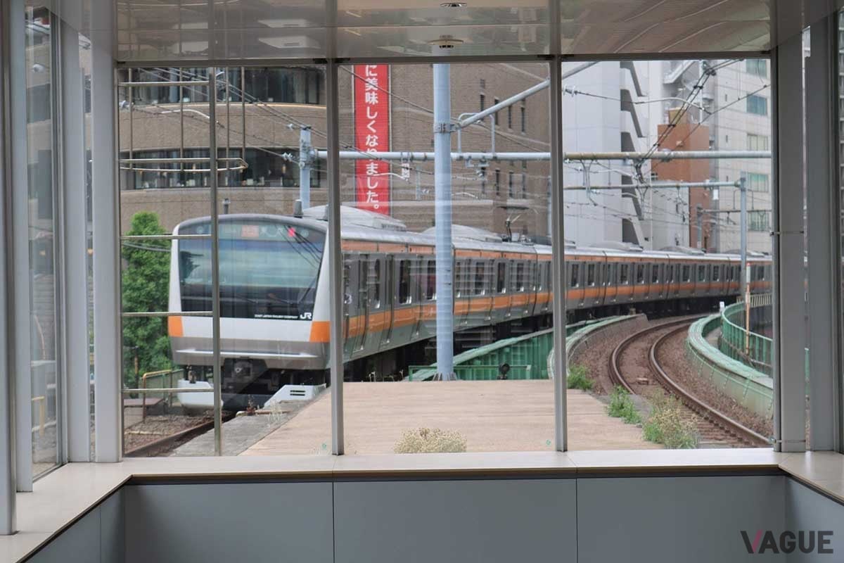 「マーチエキュート神田万世橋」は旧万世橋駅の遺構を整備した商業施設だ