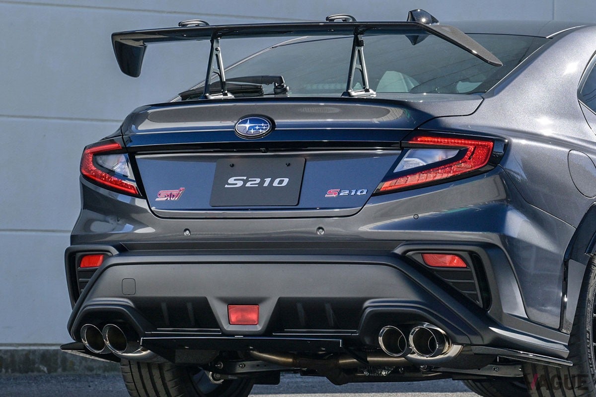 スバルテクニカインターナショナルが「東京オートサロン2025」で初公開したコンプリートカー「S210」のプロトタイプ